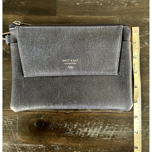 Matt & Nat Wristlet Vegan Leather Wallet Clutch Blue Removable Strap Distressed - Picture 10 of 12